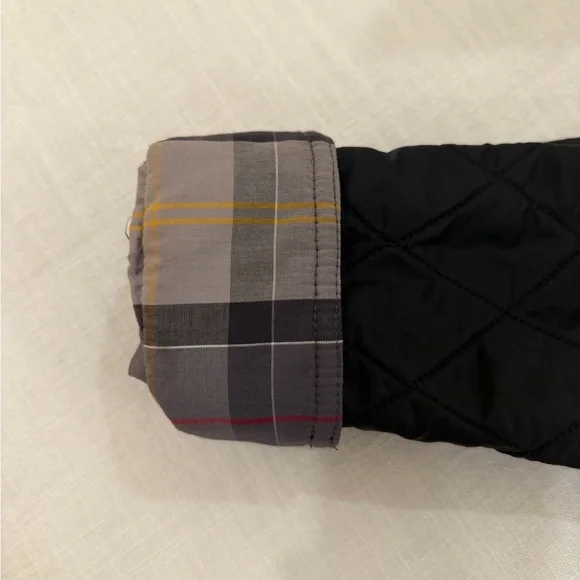 Barbour Quilted Black Utility Jacket - Picture 5 of 5